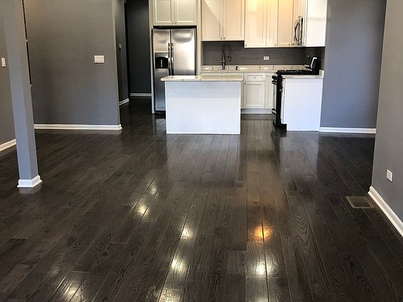 3rd image of 1921 S Christiana Ave