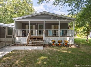 221 Fawn Doe Dr, Sunrise Beach, MO 65079