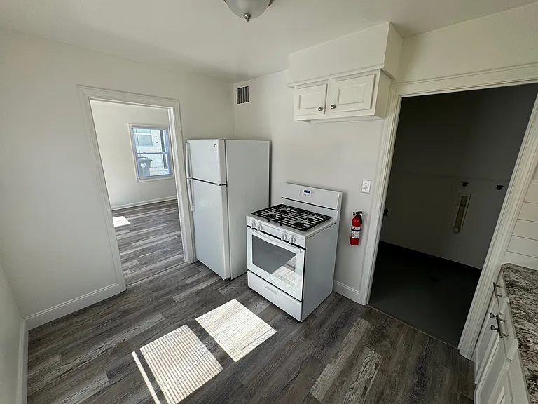 799 Georgia Ave #1 — Photo 4