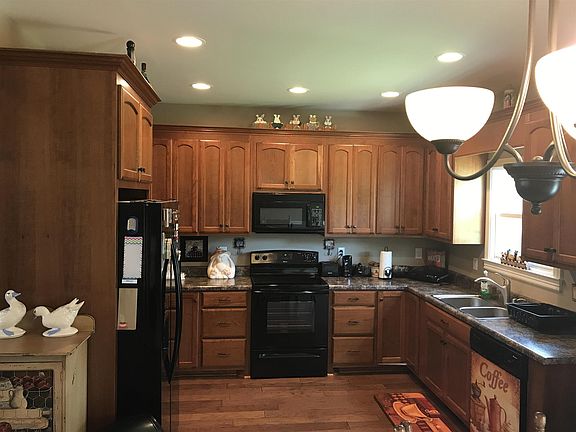 5th image of 108 Elise Cir