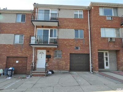 84-04 Lefferts Blvd, Kew Gardens, NY, 11415