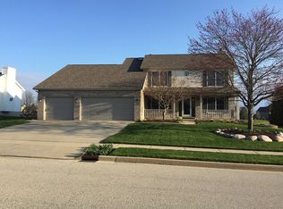404 Whispering Pines Cc Ln, Normal, IL 61761