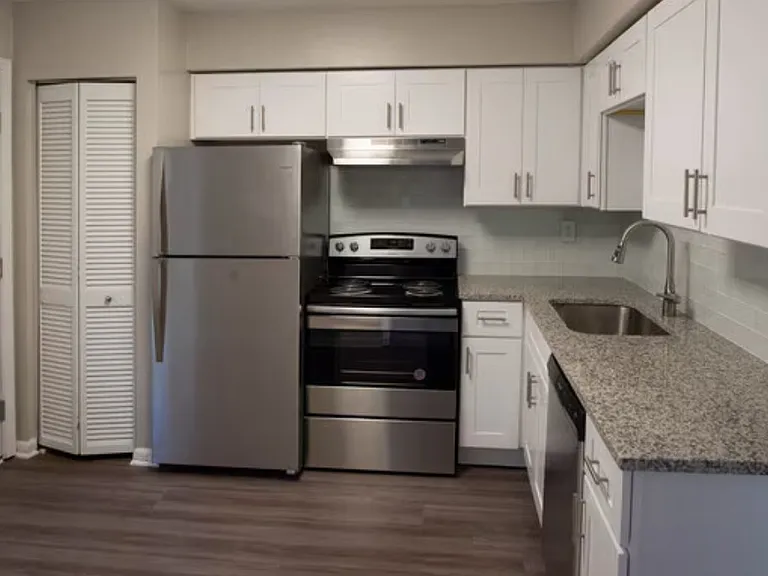 3440 Fairway Oaks Dr #3M — Photo 2