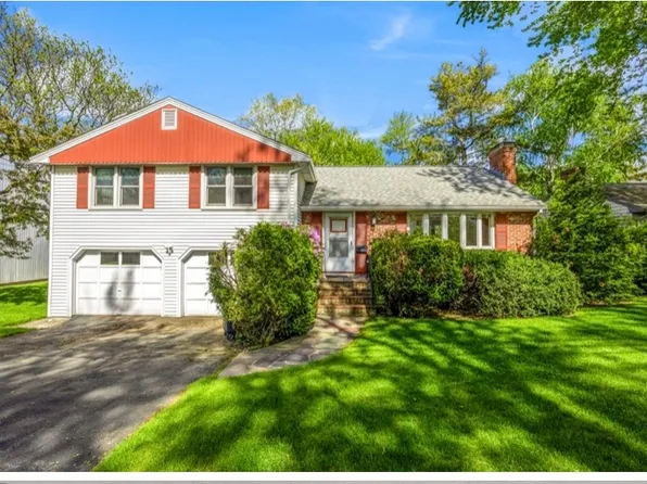 57 Spy Pond Ln, Arlington, MA 02474