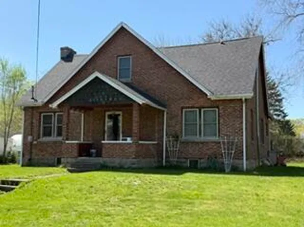 2198 Crisman Rd, Portage, IN 46368