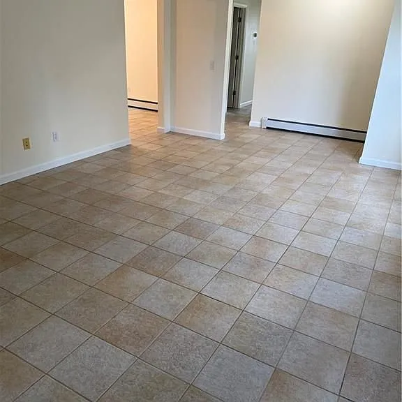 16 Brenden St — Photo 6