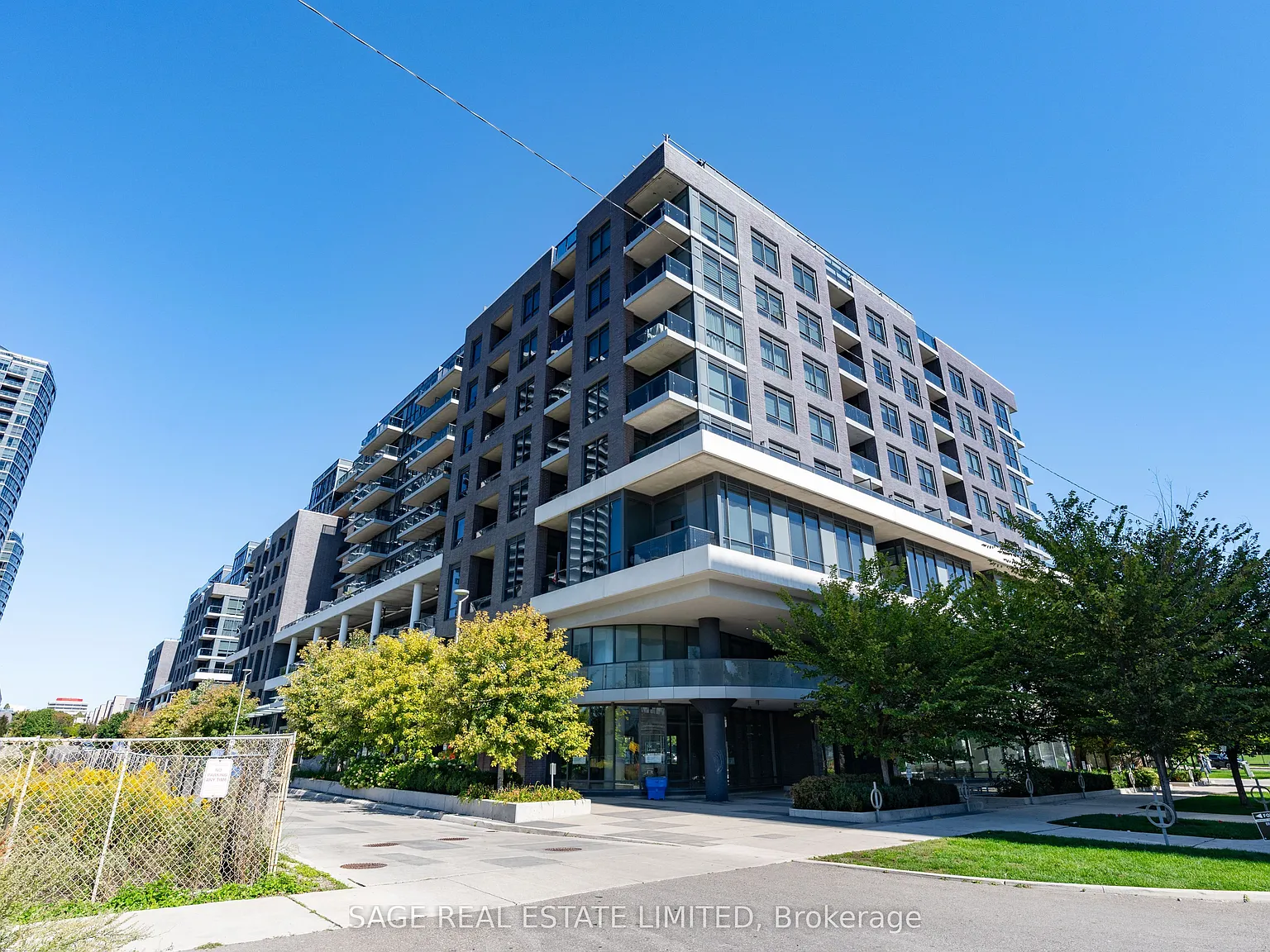 2 bed, $2,350 — Photo 1