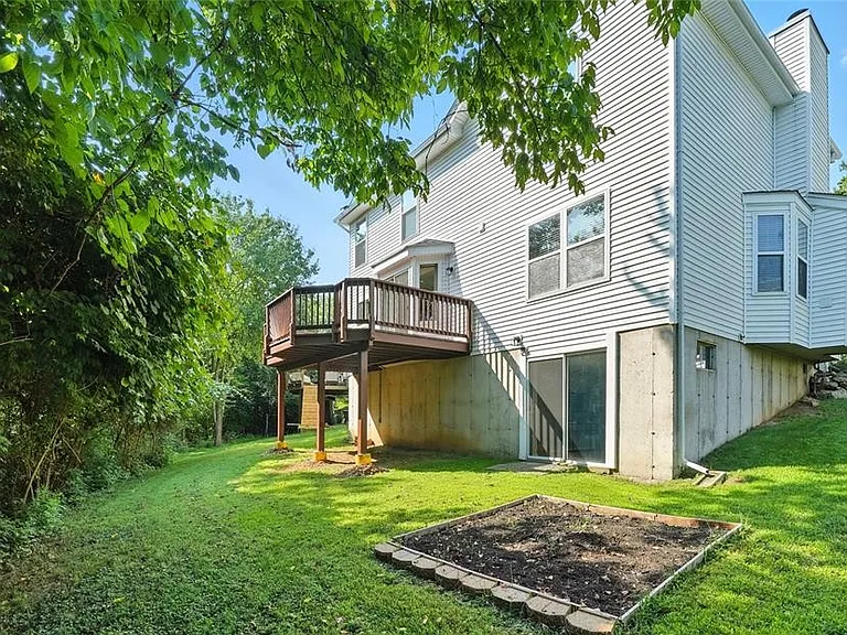 1502 Glenn Brooke Woods Cir — Photo 14