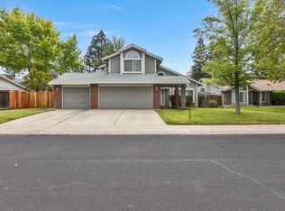 9248 Whittemore Dr, Elk Grove, CA 95624