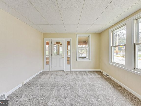 3rd image of 7155 Baltimore Annapolis Blvd