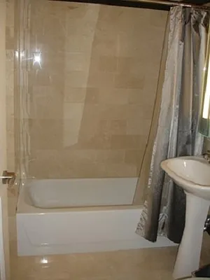 Rented by City Connections Realty | media 18