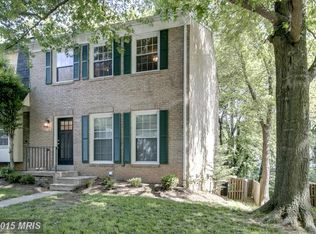 9120 Fisteris Ct, Springfield, VA 22152