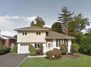 702 Carlisle Rd, Jericho, NY 11753