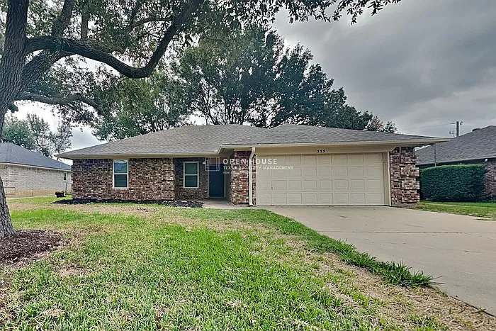 555 Meadowbrook Dr