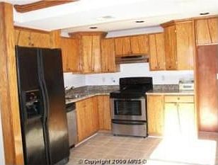 3rd image of 5123 Leesburg Ct