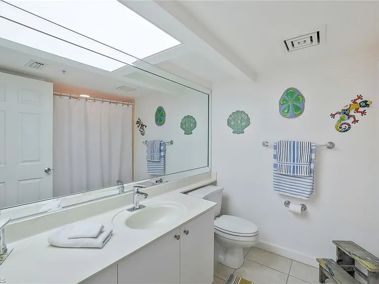 25 Bluebill Ave #1103 — Photo 12