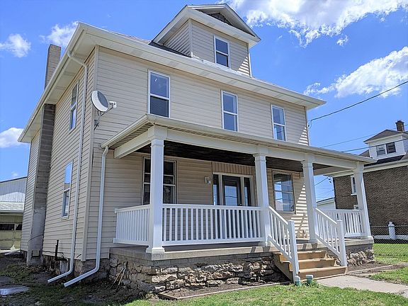 3rd image of 410 10th St