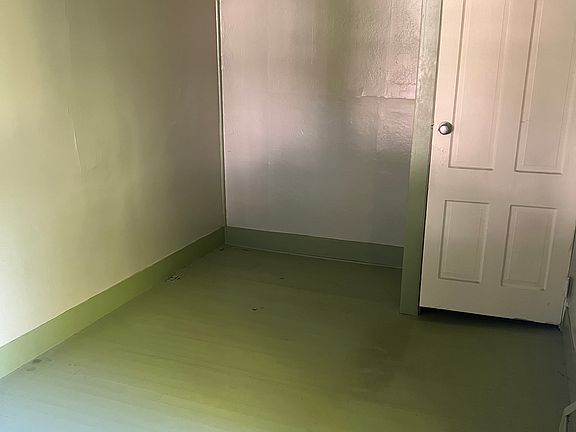 4th image of 376 Salmon Brook St APT 6