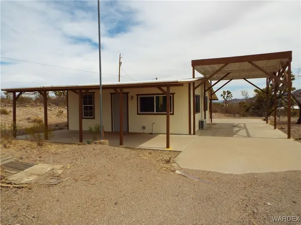 17516 N Ladera Dr, Dolan Springs, AZ 86441