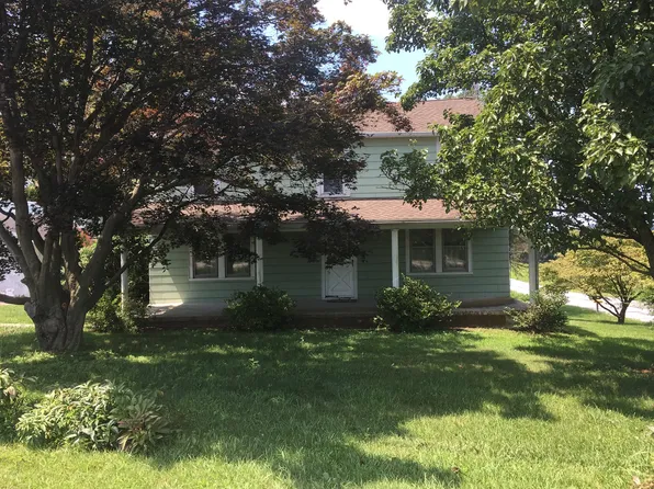 3520 Jefferson Rd, Glenville, PA 17329