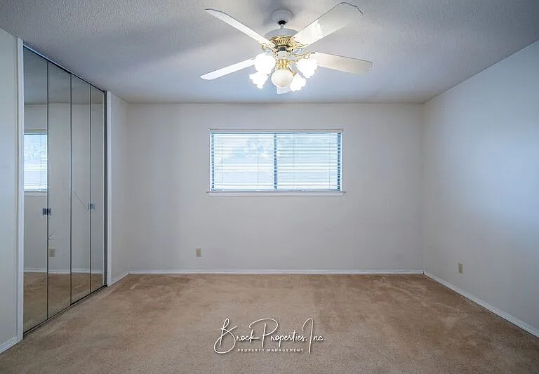 5001 Grande Dr #1422 — Photo 11