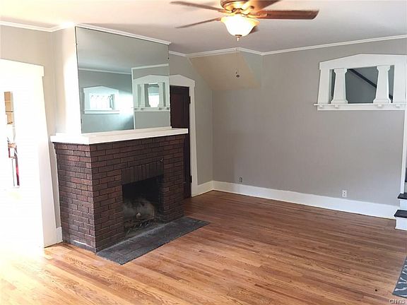 4th image of 187 Parkside Ave