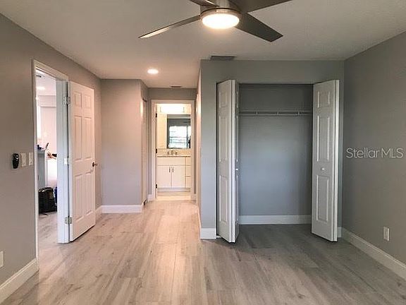 4th image of 7036 W Country Club Dr N #115