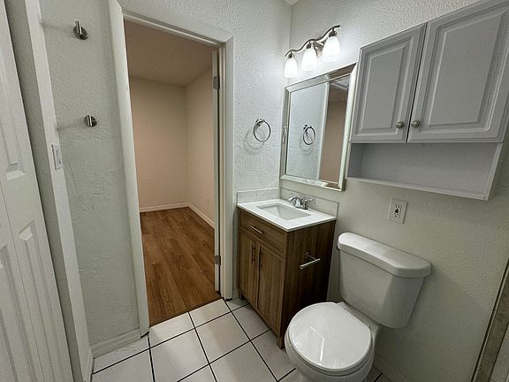 3rd image of 2306 W Idlewild Ave