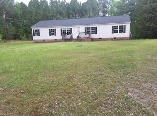 1074 Salon Rd, Saluda, SC 29138
