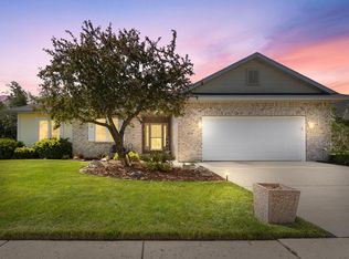 219 Cleveland Ave, Hartford, WI 53027