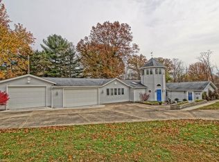 678 Twin Oaks Dr, Deerfield, OH 44411