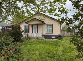 320 Kimball Rd, Red Bluff, CA 96080