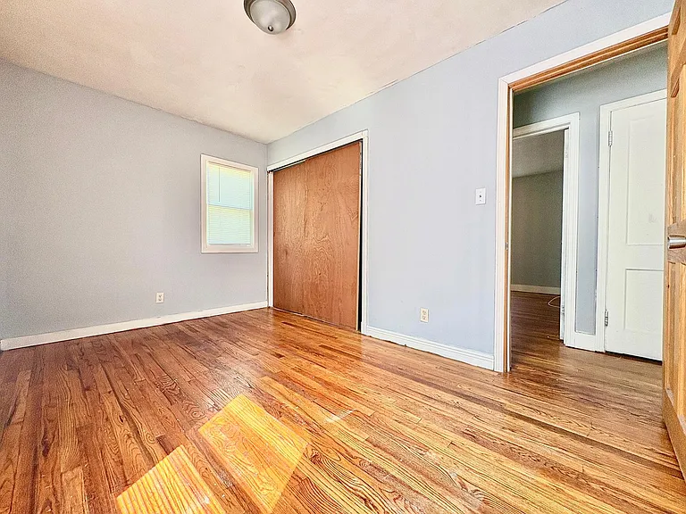811 Fairway St — Photo 7