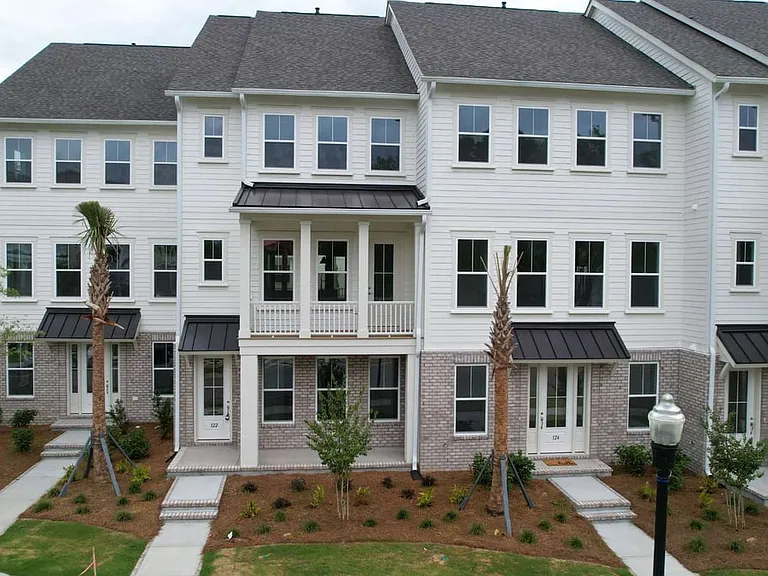 122 Etta Way — Photo 40