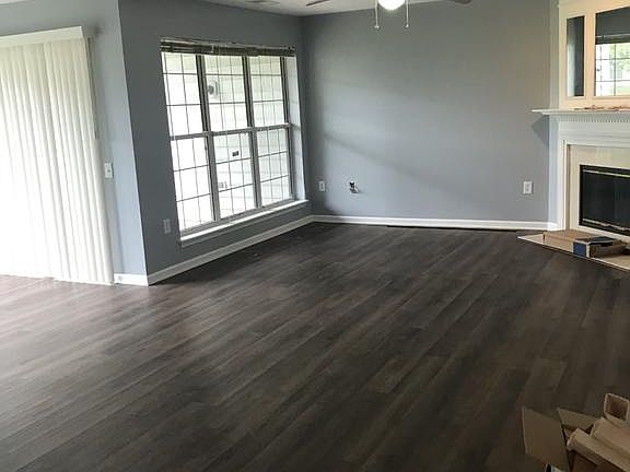 3rd image of 8069 Stonewall Brigade Ct APT 102