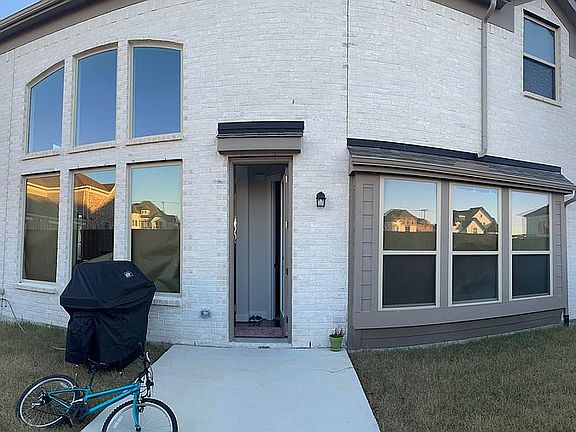 5th image of 5513 Palisades Dr