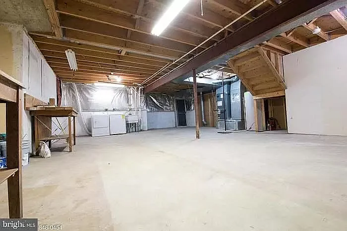 9721 Lookout Pl — Photo 18