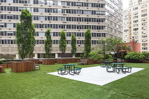 Sold by Stribling | media 21