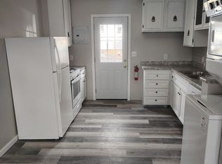 123 E Hoop St #7, Flora, IN 46929