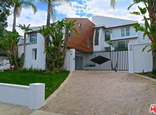 12038 Crest Ct, Beverly Hills, CA 90210