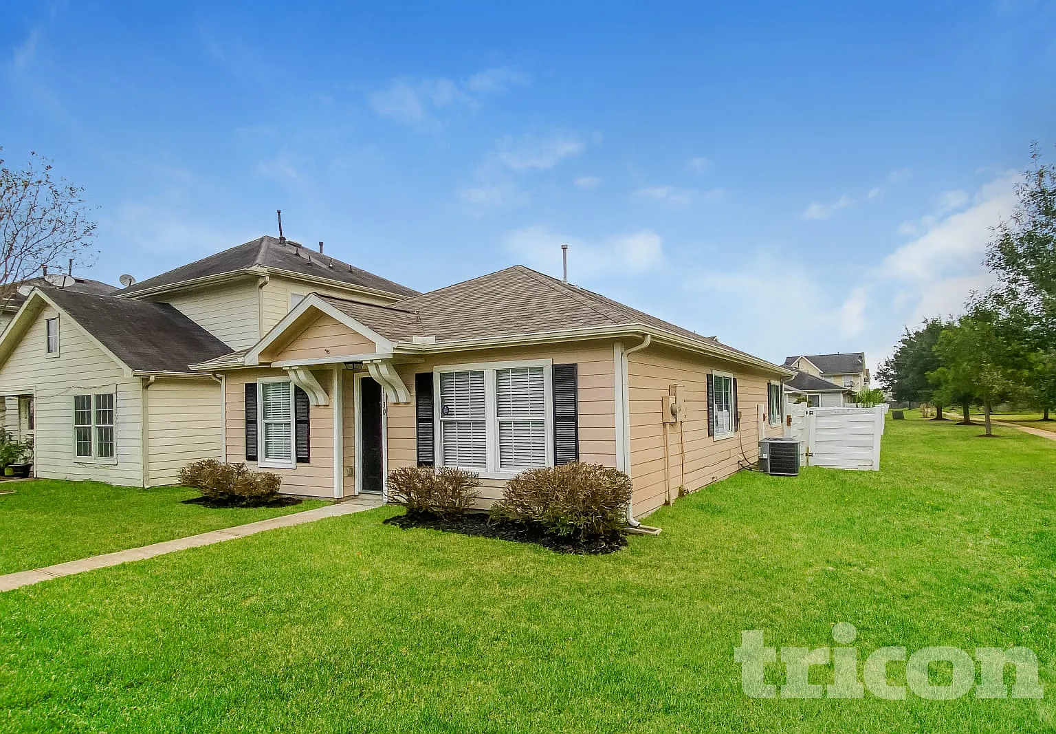1130 Verde Trails Drive Houston TX — Photo 1