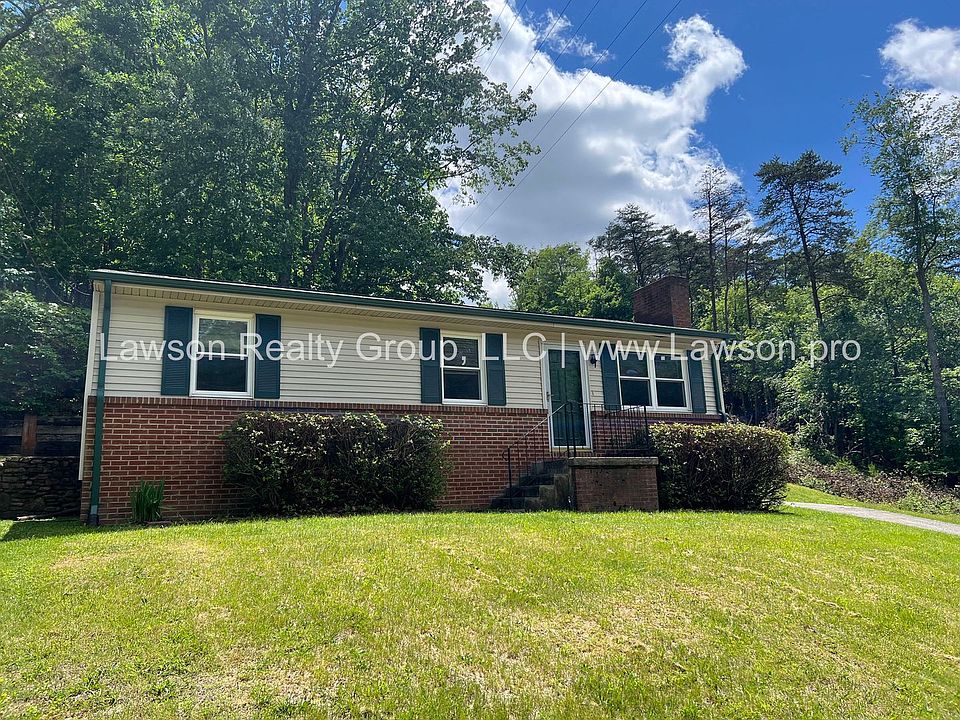1st image of 1527 Glenwood Dr SE