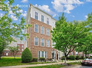 2354 Brookmoor Ln, Woodbridge, VA 22191