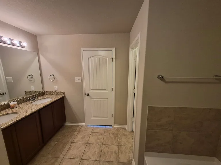 10213 Metz Valley — Photo 28