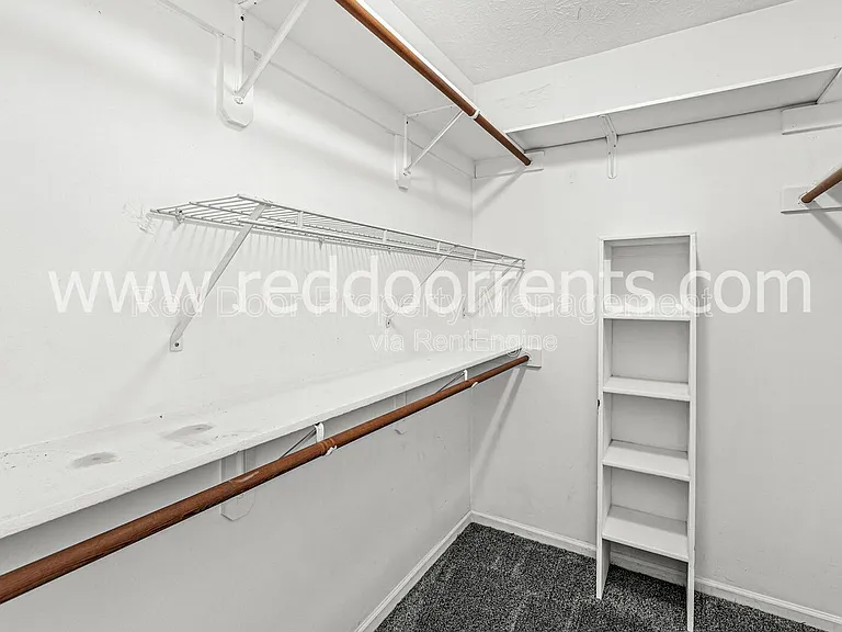 1522 Lake Point Ln N — Photo 21