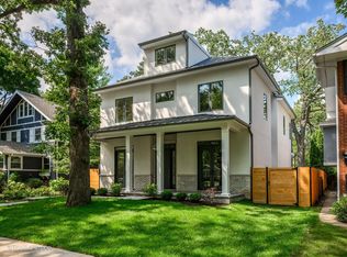 414 Laurel Ave, Wilmette, IL 60091
