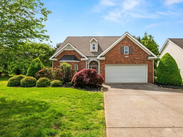 1015 Crestway Dr, Athens, TN 37303