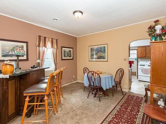 2nd floor dining room