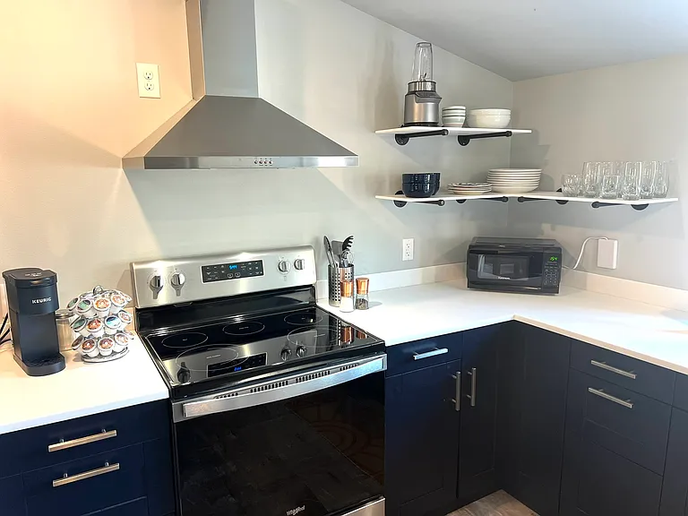 413 3rd St SW — Photo 15