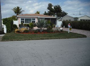 2431 Harding St, Hollywood, FL 33020